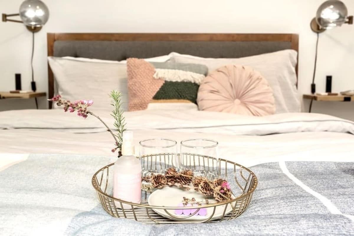 2 bedrooms, desk, iron/ironing board, free WiFi