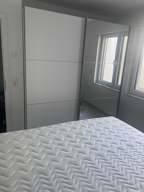 1 Schlafzimmer, Bügeleisen/Bügelbrett, kostenloses WLAN, Bettwäsche