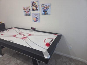 Spielezimmer