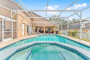 Beheizter Pool