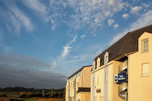 Exterior - Best Western Hotel & SPA Pau Lescar Aeroport (Lescar)