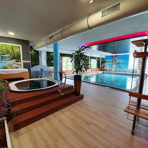 Pool - Best Western Hotel & SPA Pau Lescar Aeroport (Lescar)