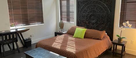 1 bedroom, desk, iron/ironing board, free WiFi