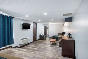 Deluxe Duplex | Living area