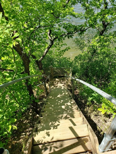 Roberds Lake Retreat