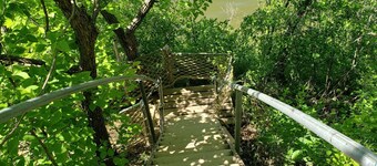Roberds Lake Retreat