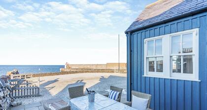 2 bedroom accommodation in Banff