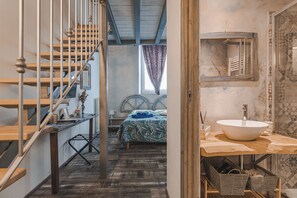 Comfort Room | Desk, free WiFi - Trieste Art Loft (Trieste)