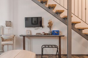 Superior Room | Desk, free WiFi - Trieste Art Loft (Trieste)