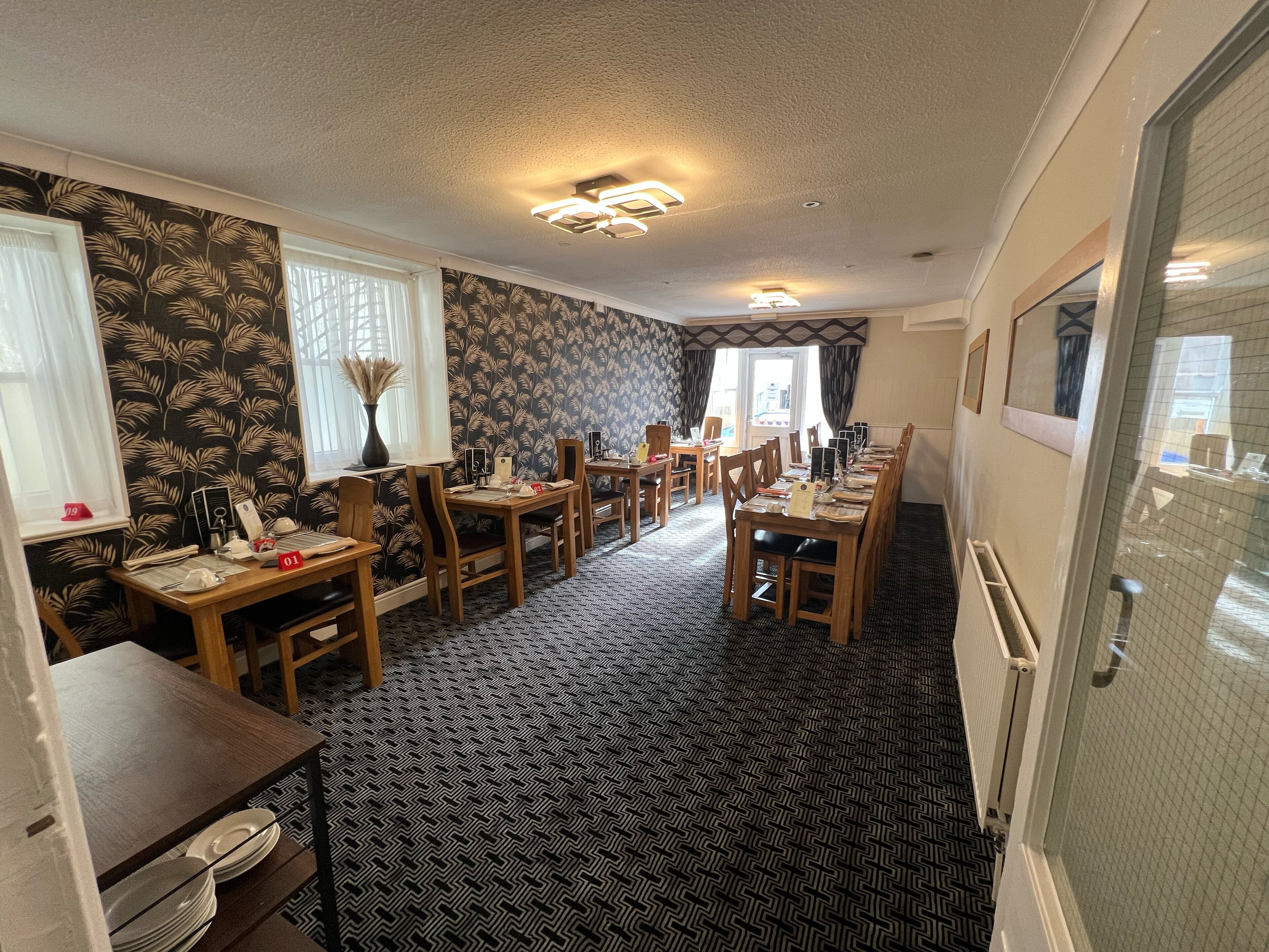 Photo - Lauriston & Lawton Court Hotel