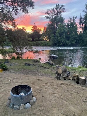 Exterior - Rogue River Resort (Grants Pass)