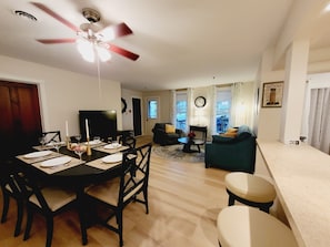 Interior - Aldine Bowman Suite STUNNING updated 2-bdrm w/lake views in the heart of CHQ! (Chautauqua)
