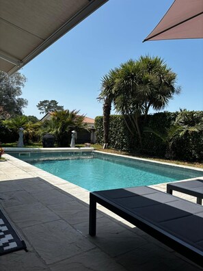 Outdoor pool, a heated pool - Villa Espéranza (Linxe)