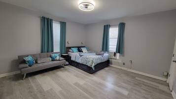 1 bedroom, desk, iron/ironing board, free WiFi