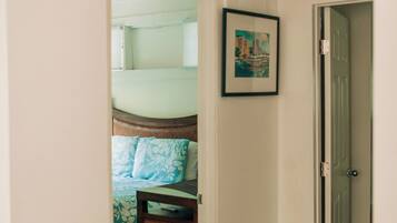 2 bedrooms, iron/ironing board, travel crib, WiFi (free)