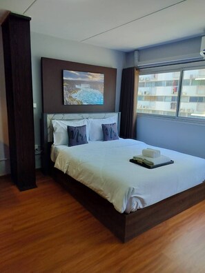 Standard Apartment - DHIresidence at Impact Muangthong (Pak Kret)