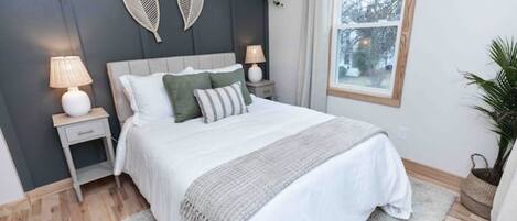 4 dormitorios, escritorio, tabla de planchar con plancha y wifi