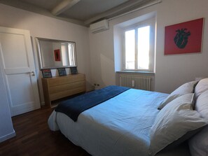 2 bedrooms, iron/ironing board, WiFi, bed sheets - Mount Flower | Trastevere | (Roma)