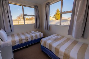 3 bedrooms, free WiFi, bed sheets