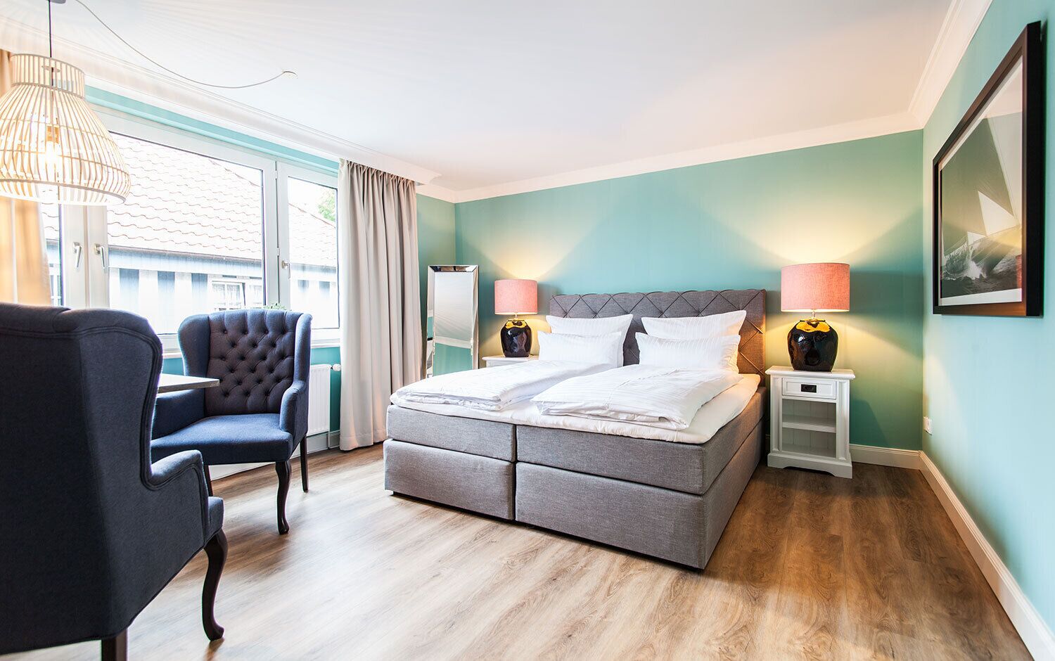 1 habitación, tabla de planchar con plancha, wifi gratis y ropa de cama 