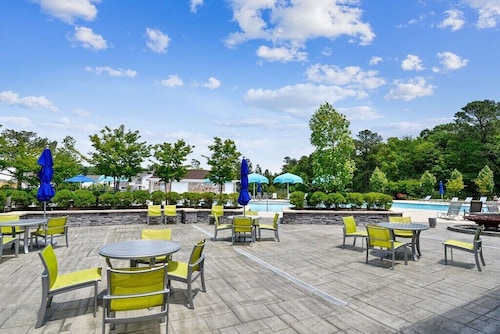 1.5+mile Bethany Beach - Luxury Spacious Family Beach Home linens & towels incl.