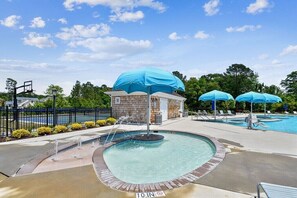 Outdoor pool - 1.5+mile Bethany Beach - Luxury Spacious Family Beach Home linens & towels incl. (Ocean View)