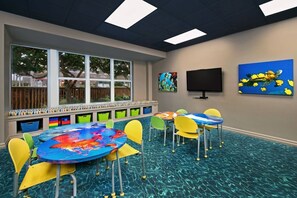 Dining - Marriott Ocean Pointe, Oceanfront, Kitchenette, Access to Resort Amenities (Palm Beach Shores)