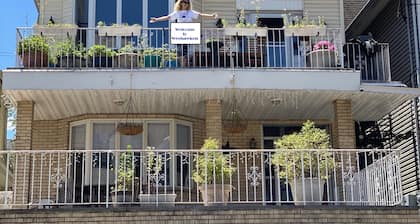 Gorgeous 2BR w/ NYC Skyline Views, Huge Patio & Easy 10-Minute Commute!