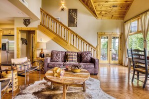 Smart TV, fireplace, video games