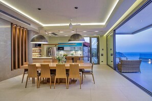 Dining - Sparkling ocean views with heated pool (Rodhia)
