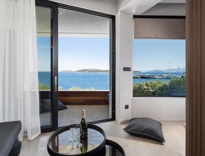 Interior - Seannamon Luxury Sea View Suites next to the beach (Agios Nikolaos)