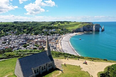 6 Bedroom Villa in Ã‰tretat