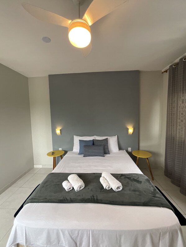 3 bedrooms, iron/ironing board, free WiFi, bed sheets - Conforto Para Grupos de Trabalho, Estudo ou Passeio (Pindamonhangaba)