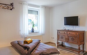 2 bedrooms, free WiFi, bed sheets - 2 bedroom amazing apartment in Loxstedt (Loxstedt)