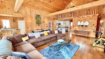 Smart TV, fireplace, table tennis, books