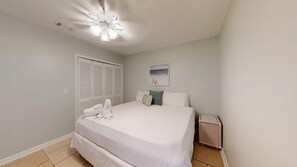 4 bedrooms, free WiFi, bed sheets