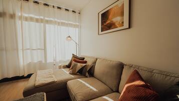 Smart TV, books, offices