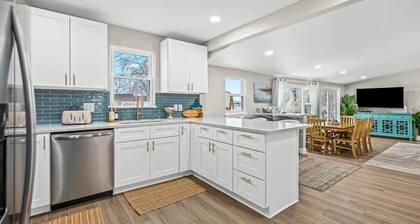 Lakefront Tiki Retreat with Hot Tub!
