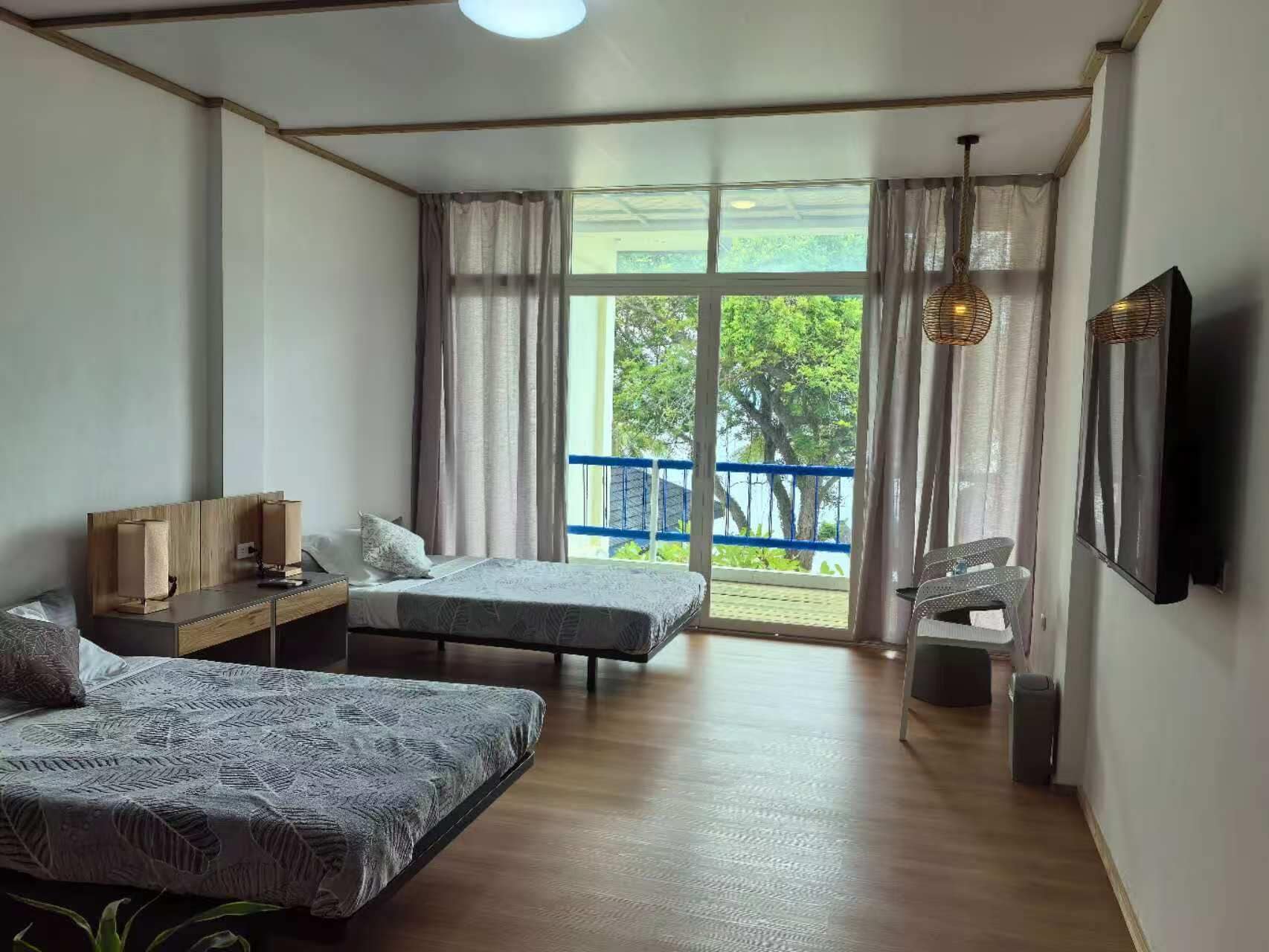 Quarto casal ou duplo luxo | Wi-Fi de cortesia, roupa de cama