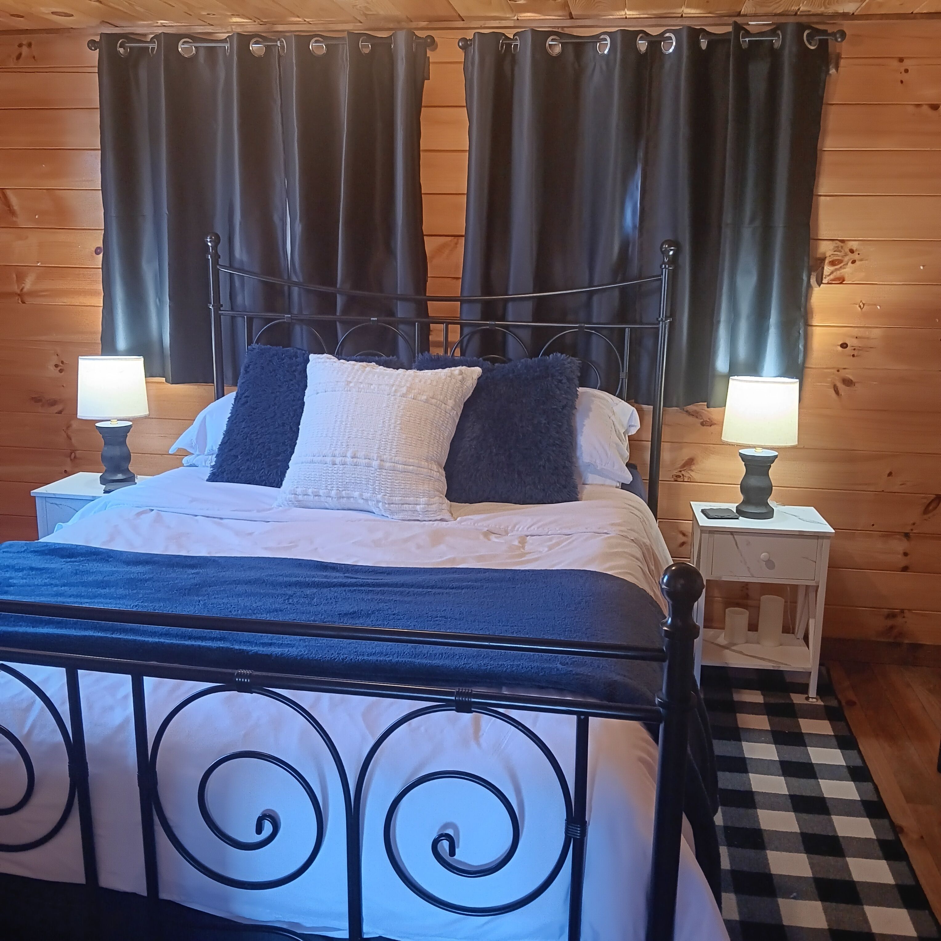 2 chambres, Wi-Fi gratuit, draps fournis