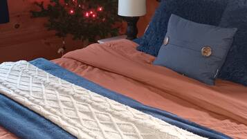 2 chambres, Wi-Fi gratuit, draps fournis