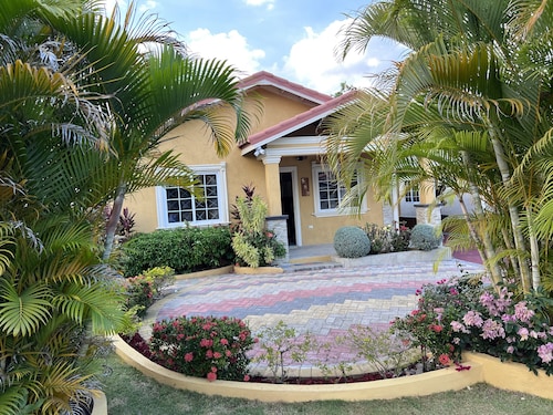 Peaceful getaway in a secure gated community