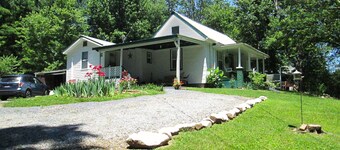 Country Farmhouse, Visit Family, Bristol Casino, Hiking/Biking, Spring season