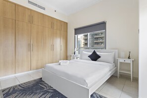 1 bedroom, iron/ironing board, free WiFi, bed sheets - Modern and Central 1 BD in the Marina (Dubai)