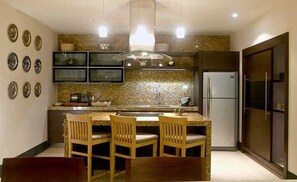 Fridge, microwave, coffee/tea maker, toaster