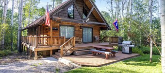 Large Rustic Cozy Cabin