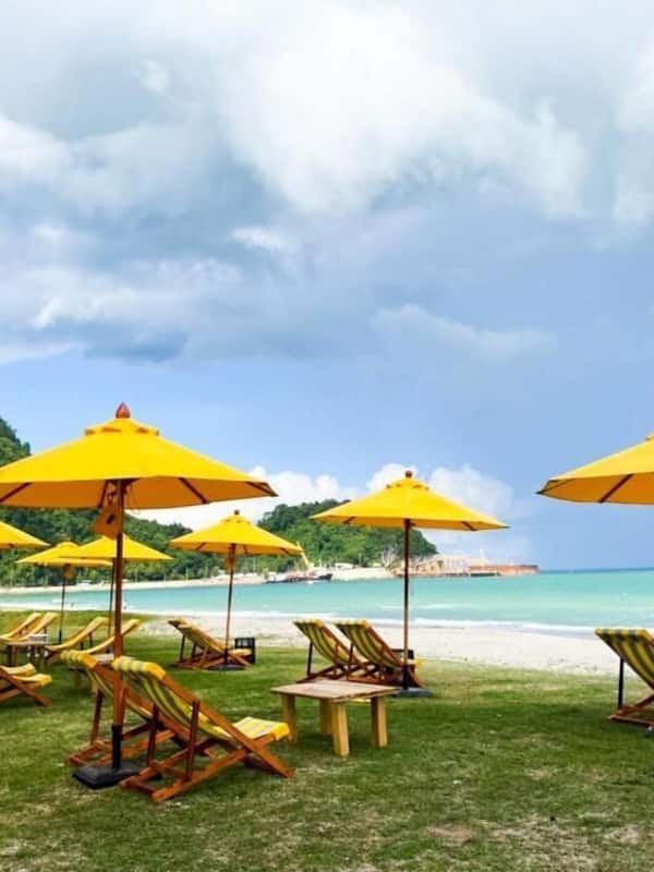 Khu ẩm thực ngoài trời