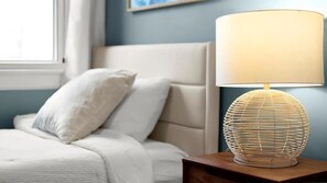 4 Schlafzimmer, Schreibtisch, Bügeleisen/Bügelbrett, kostenloses WLAN