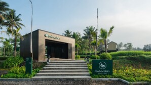 A modern building with a sign reading "bobocabin" and "Ubud - Bali". - Bobocabin Ubud (Tegallalang)
