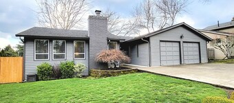 NEW!Beaverton Haven with yard; Pets Allowed